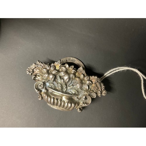 77 - SMALL HALLMARKED SILVER TROPHY AND BROOCH TOTAL SILVER WIEGHT 36G