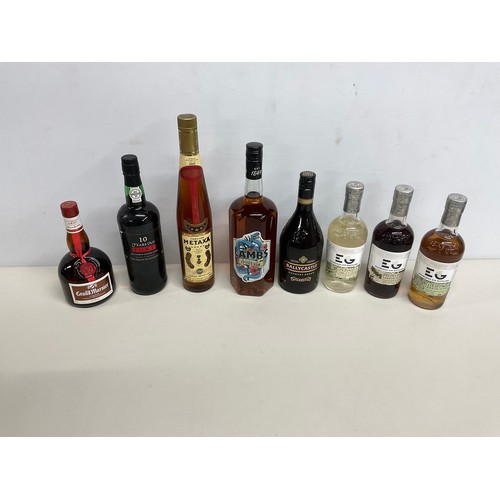 79 - QTY OF ALCOHOL - GRANDMARMIER,GIN,PORT,RUM ETC