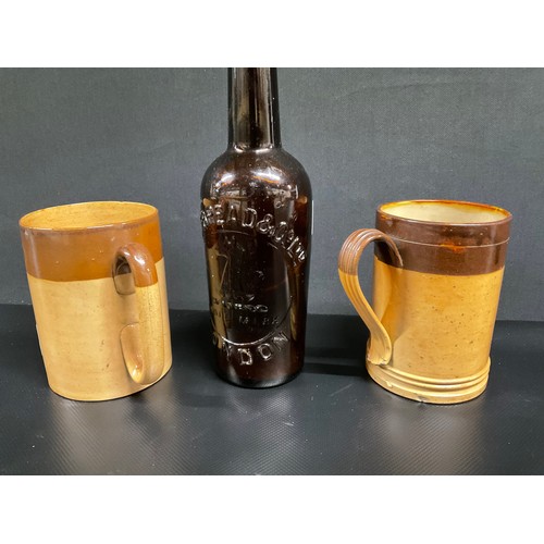2 LAMBETH DOULTON TANKARDS AND VINTAGE WHITBREAD BROWN GLASS BEER BOTTLE