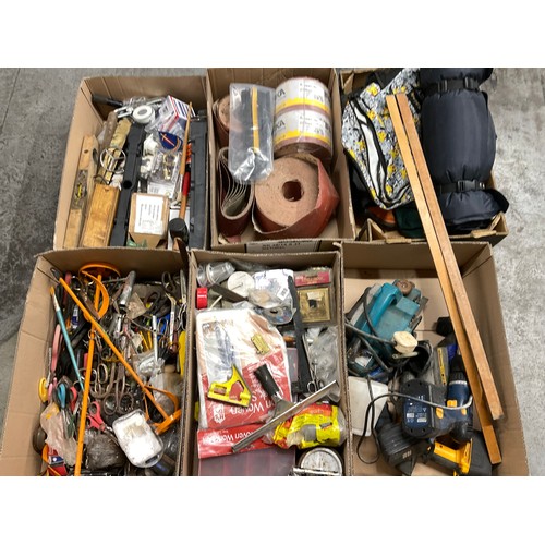 123 - 6 BOXES OF WORKSHOP ITEMS TO INCLUDE MAKITA ELECTRIC PLANER, CORDLESS DRILL, HAND TOOLS, HARDWARE ET... 