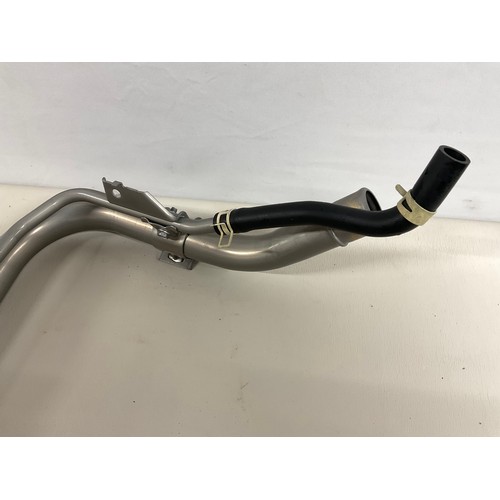 131 - HONDA ENGINE FUEL FILTER NECK PART