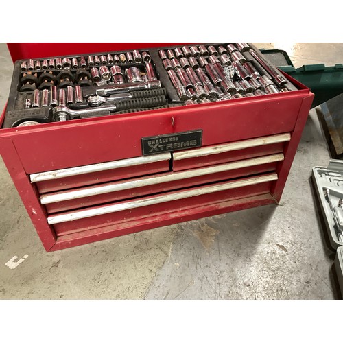 134 - CHALLENGE EXTREME TOOLBOX TO INCLUDE SOCKET SETS, METAL TOOLBOX OF RATCHETS, CASED SOCKET SET ETC