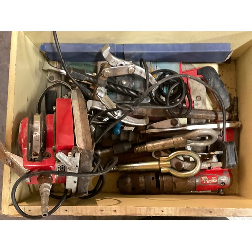 145 - BOX OF TOOLS TO INCLUDE AIR SANDER , WELDERS MASK TOOLS ETC