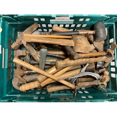 154 - CRATE OF VINTAGE HAND TOOLS TO INCLUDE HAMMERS, MALLETS ETC