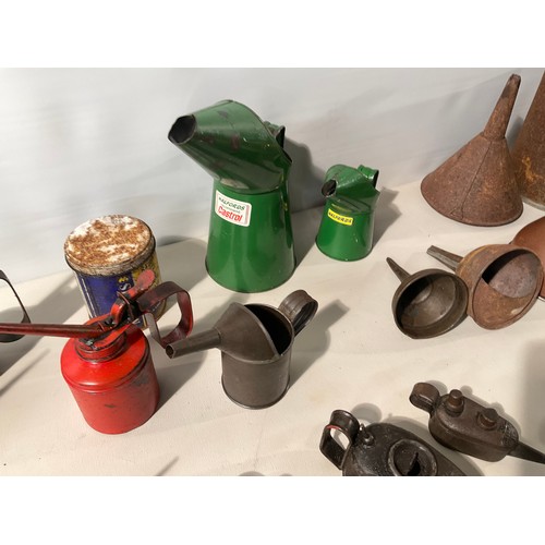 152 - BOX TO INCLUDE VINTAGE OIL TINS, FUNNELS FIRE EXTINGUISHER ETC