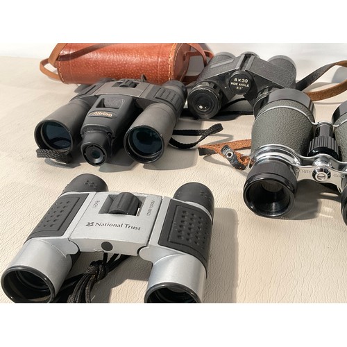 158 - BOX TO INCLUDE VINTAGE BINOCULARS TO INCLUDE RUSSINA 8 X 30, PENTAX JAPANES 10 X 50