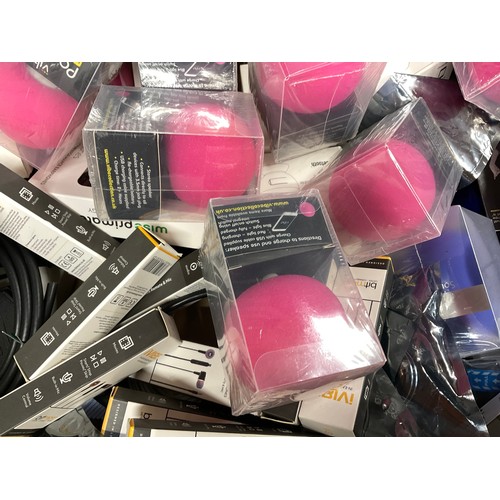 159 - BOX OF NEW UNIVERSAL RECHARGEABLE SPEAKERS BY POM POMS AND INNER EAR HEADPHONES