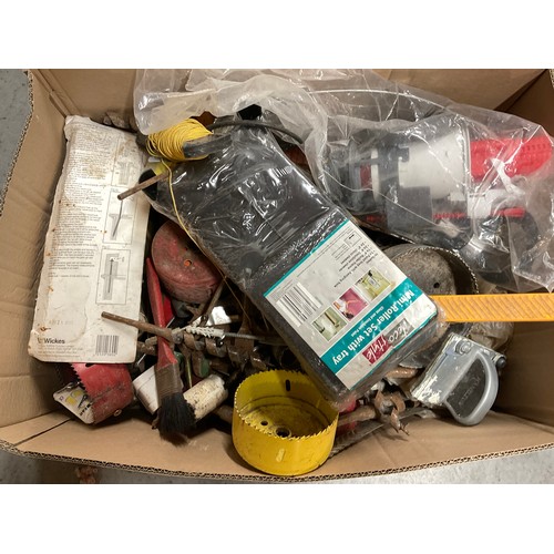 162 - 4 BOXES OF GARAGE & WORKSHOP ITEMS TO INCLUDE HAND TOOLS, FUNNELS, SCREWDRIVERS ETC