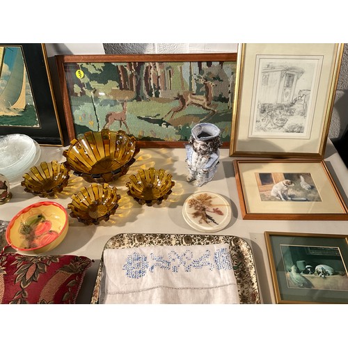 167 - 2 BOXES OF CHINA & GLASSWARE TO INCLUDE DECANTERS, FRUIT BOWLS TRAYS ETC