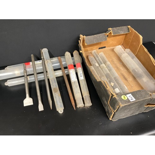 176 - BOX OF MAKITA SDS CHISELS - VARIOUS SIZES