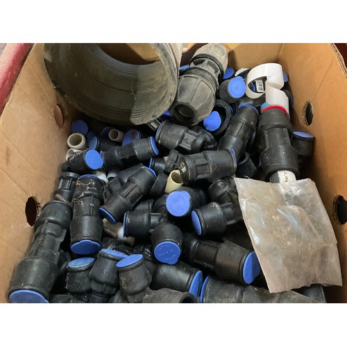 211 - 5 BOXES AND PLASTIC CRATE OF DRAINAGE CONNECTING PIPES