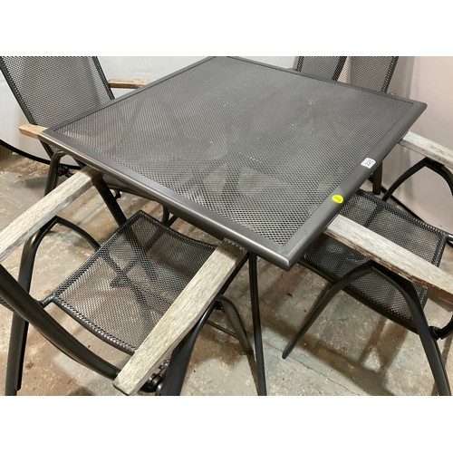 228 - SQUARE METAL GARDEN TABLE WITH 4 FOLDING ARMCHAIRS