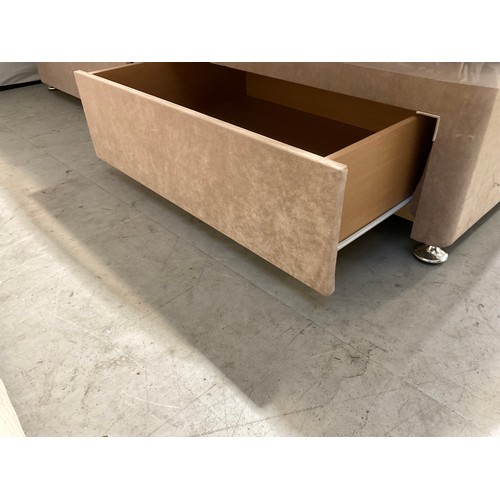 179 - 4FT 6 DOUBLE DRAWER DIVAN BED WITH ELITE POSTURE WOOL HYPNOS MATTRESS