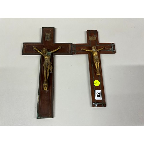 82 - 2 VINTAGE CRUCIFIXES L17