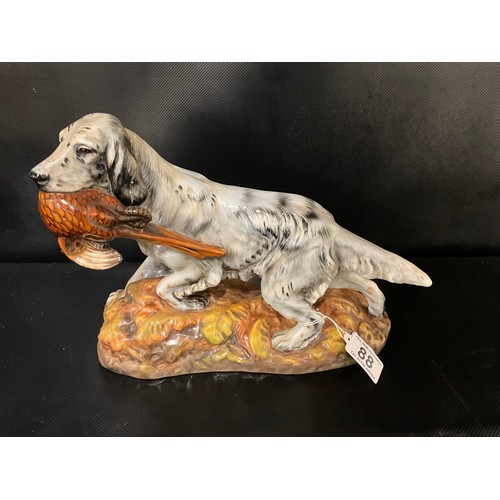88 - VINTAGE ROYAL DOULTON FIGURE OF SPANIEL RETRIEVING PHEASANT HN2529 AS FOUND NEEDS RESTORATION L11