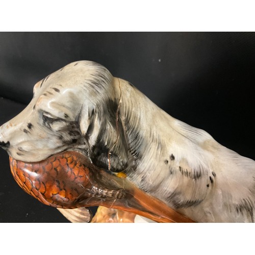 88 - VINTAGE ROYAL DOULTON FIGURE OF SPANIEL RETRIEVING PHEASANT HN2529 AS FOUND NEEDS RESTORATION L11