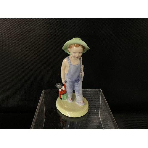89 - ROYAL DOULTON FIGURE NO HN2040 H14CM