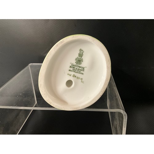 89 - ROYAL DOULTON FIGURE NO HN2040 H14CM