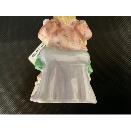 99 - 6 X ROYAL DOULTON FIGURES TO INCLUDE CHERIE HN2341, DEBBIE HN2385, CHOIRBOY HN2141, CURLY LOCKS  HN2... 