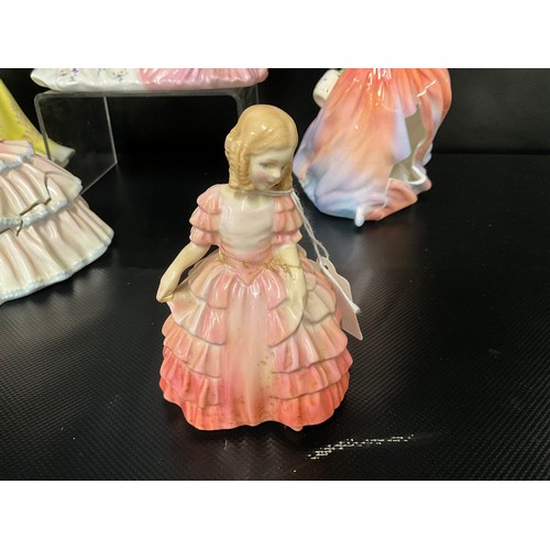 101 - 7 X ROYAL DOULTON FIGURES - ALL FOR RESTORATION