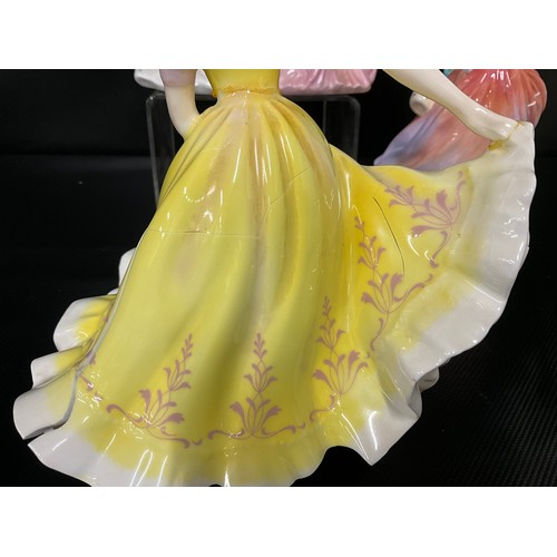 101 - 7 X ROYAL DOULTON FIGURES - ALL FOR RESTORATION