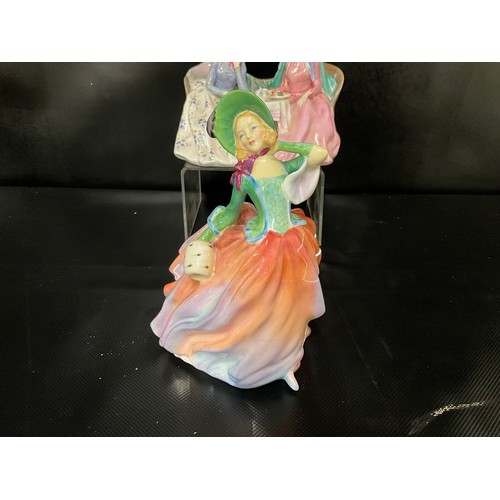 101 - 7 X ROYAL DOULTON FIGURES - ALL FOR RESTORATION