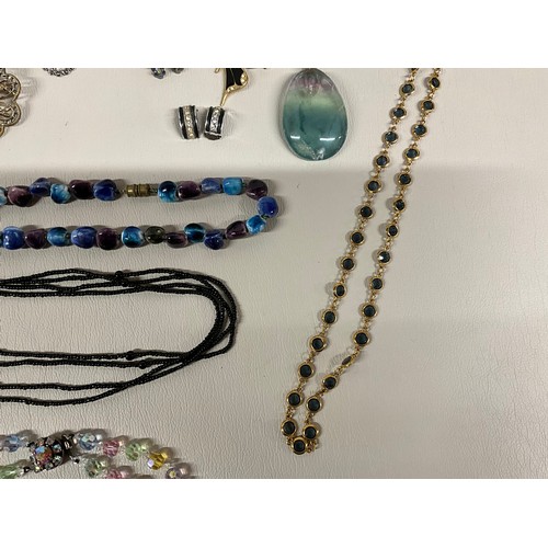 101A - 4 SMALL BOXES OF COSTUME JEWELLERY