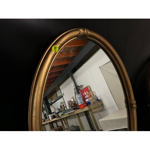 103 - VINTAGE GILT FRAMED OVAL WALL MIRROR L31