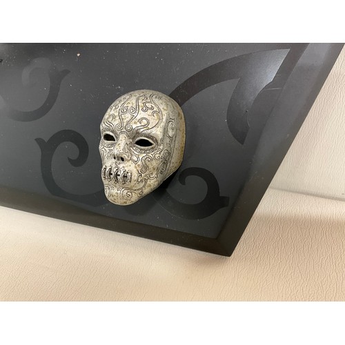 105 - HARRY POTTER WALL PLAQUE L45CM X 19CM BELLASTRIX LESTRANGE WAND AND MASK