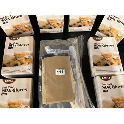 111 - QTY OF NEW 7 PIECE PET CARE GLOVES AND PET BED