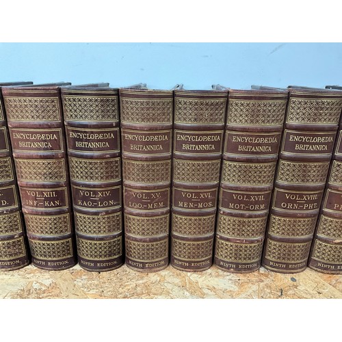 130 - 35 VOLUMES OF THE NINTH EDITION ENCYCLOPEDIA BRITANNICA INCLUDING THE NEW VOLUMES WITH MAPS  A/F