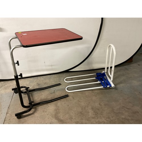 173 - QTY OF WALKING AIDS TO INCLUDE WHEELCHAIR ETC