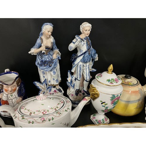 150 - 4 BOXES OF CHINA & GLASSWARE TO INCLUDE BESWICK CAT, AYNSLEY, WEDGWOOD, COALPORT, HIPFLASK, PAIR OF ... 