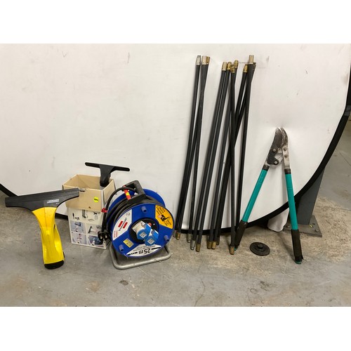 175 - SET OF DRAINING RODS, LONG HANDLED PRUNERS, 110V EXTENSION LEAD AND KARCHER WINDOW VAC NEEDS CHARGER