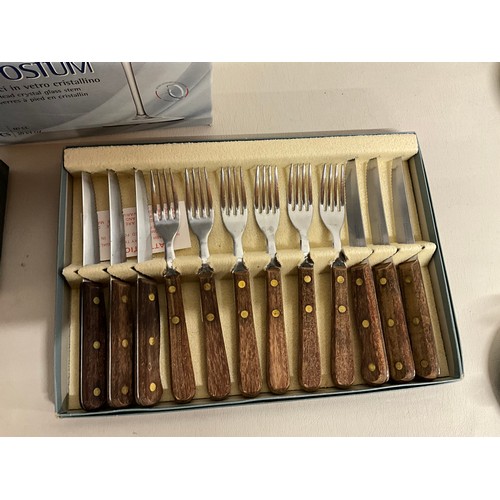 157 - BOX OF KITCHENWARE TO INCLUDE POTATO CLIPPERE/SLICER SET OF WINE GLASSES, NESPRESSO MILK FROTHER, RE... 