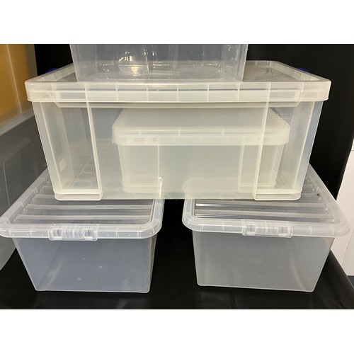 168 - QTY OF PLASTIC STORAGE CONTAINERS WITH LIDS