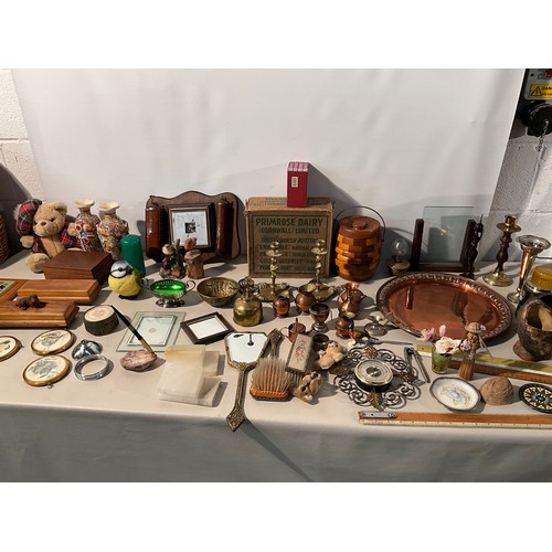2 BOXES OF COLLECTABLES- COPPER TRAY,ADVERTISING BOX SATSUMA VASES,ETC