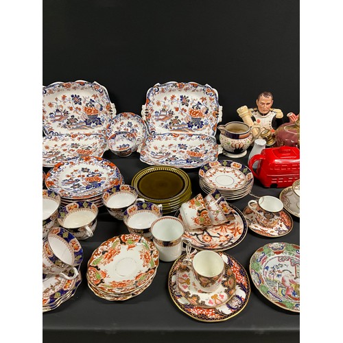 128 - 2 BOXES OF CHINA TO INCLUDE TEAPOTS, CHERISHED TEDDIES FIGURES, MASONS PLATES, CROWN DARBY ETC