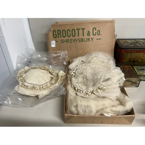 131 - BOX TO INCLUDE VINTAGE ADVERTISING TINS, JOULES BEER MATES, BOXED GROCOTT SHREWSBURY WEDDING VEIL AN... 
