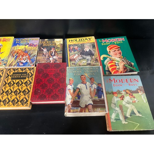 132 - BOX OF VINTAGE CHILDRENS BOOKS TO INCLUDE RED BOOK FOR BOYS, BEST BOYS ANNUALS