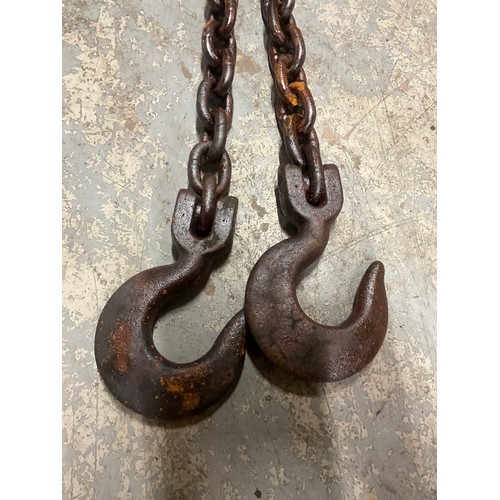 144 - VINTAGE HEAVY DUTY LIFTING CHAINS