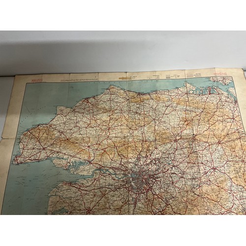 165 - VINTAGE CRUCHLEYS MAP OF ENGLAND & WALES & PART OF SCOTLAND IN SLEEVE A/F AND VINTAGE AA DOUBLE SIDE... 