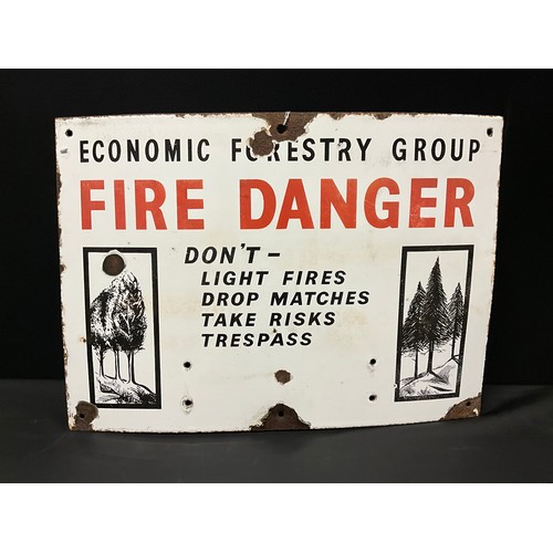 171 - VINTAGE ENAMEL SIGN - ECONOMIC FORESTRY GROUP 