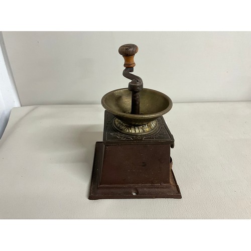175 - VICTORIAN CAST IRON COFFEE GRINDER COMPLETE WITH DRAWER
