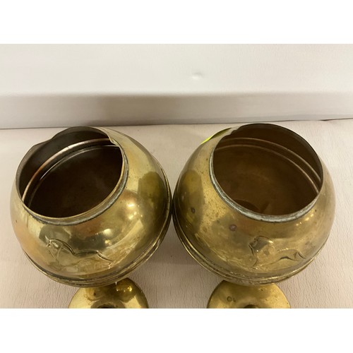 176 - PAIR OF VINTAGE BRASS LIPTONS TEA CADDIES AND A QTY OF HORSE BRASSES