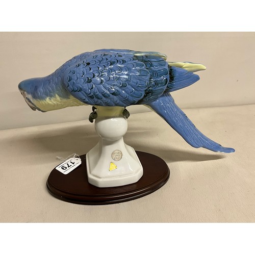 179 - LARGE CZECHOSLOVAKIAN CHINA PARROT H9