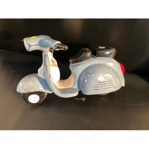 4 - MODEL VESPA MONEY BOX