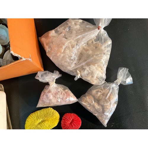 10 - COLLETION OF VINTAGE SHELLS AND CORAL