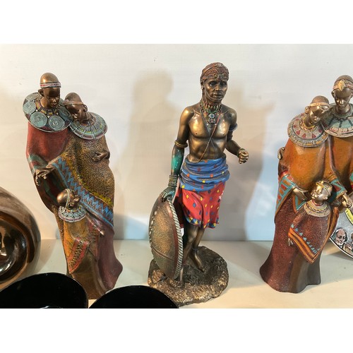 26 - BOX OF ORNAMENTS - AFRICAN FIGURES ETC