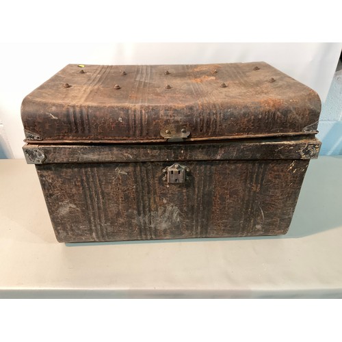 Lot 282       